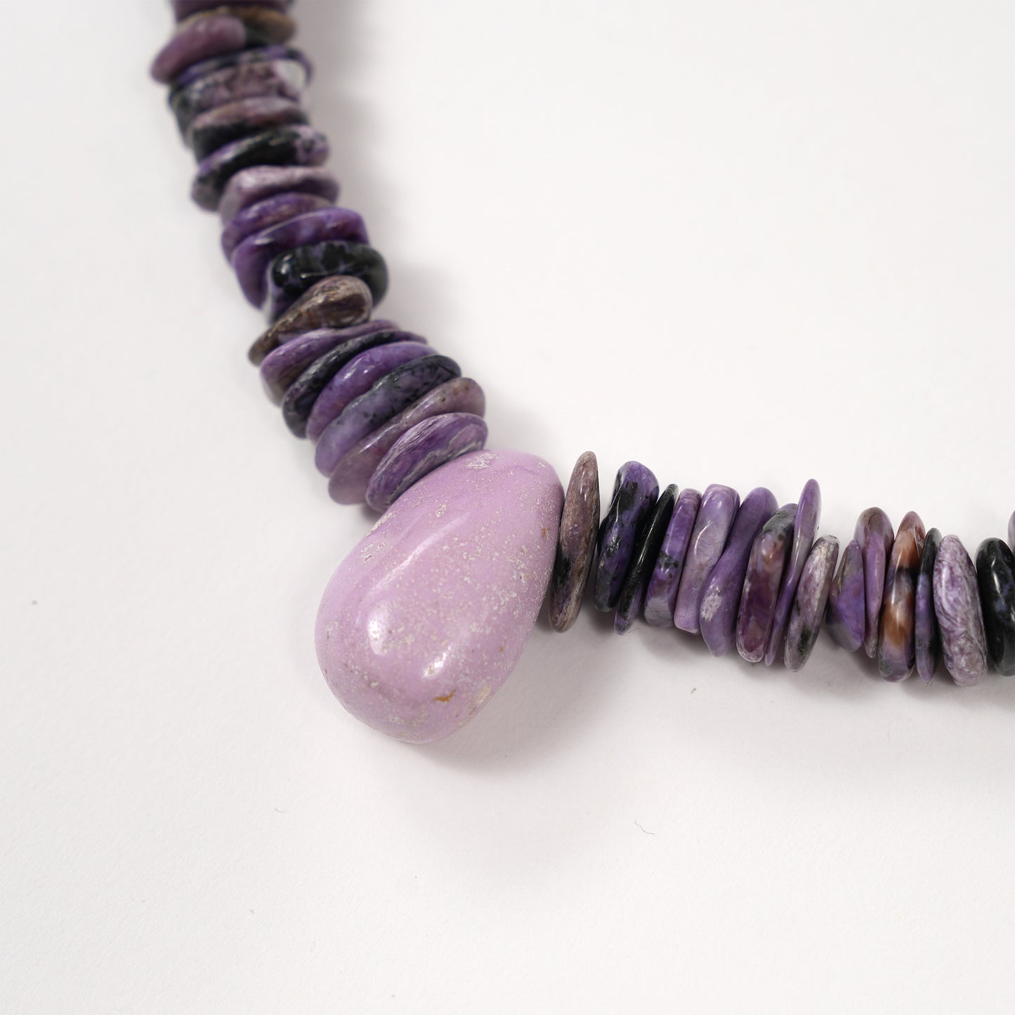 Purple Reign | Edelsteinkette mit Charoit & Phosphosiderit Anhänger