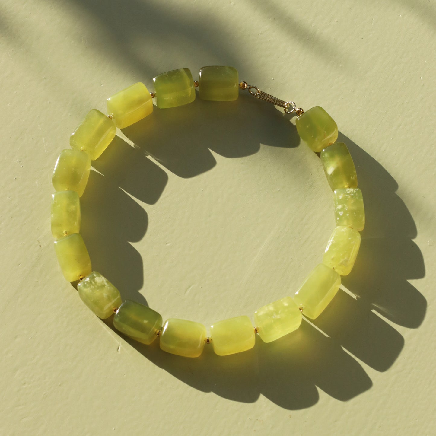 Circe | Edelsteinkette mit Serpentin-Quadern