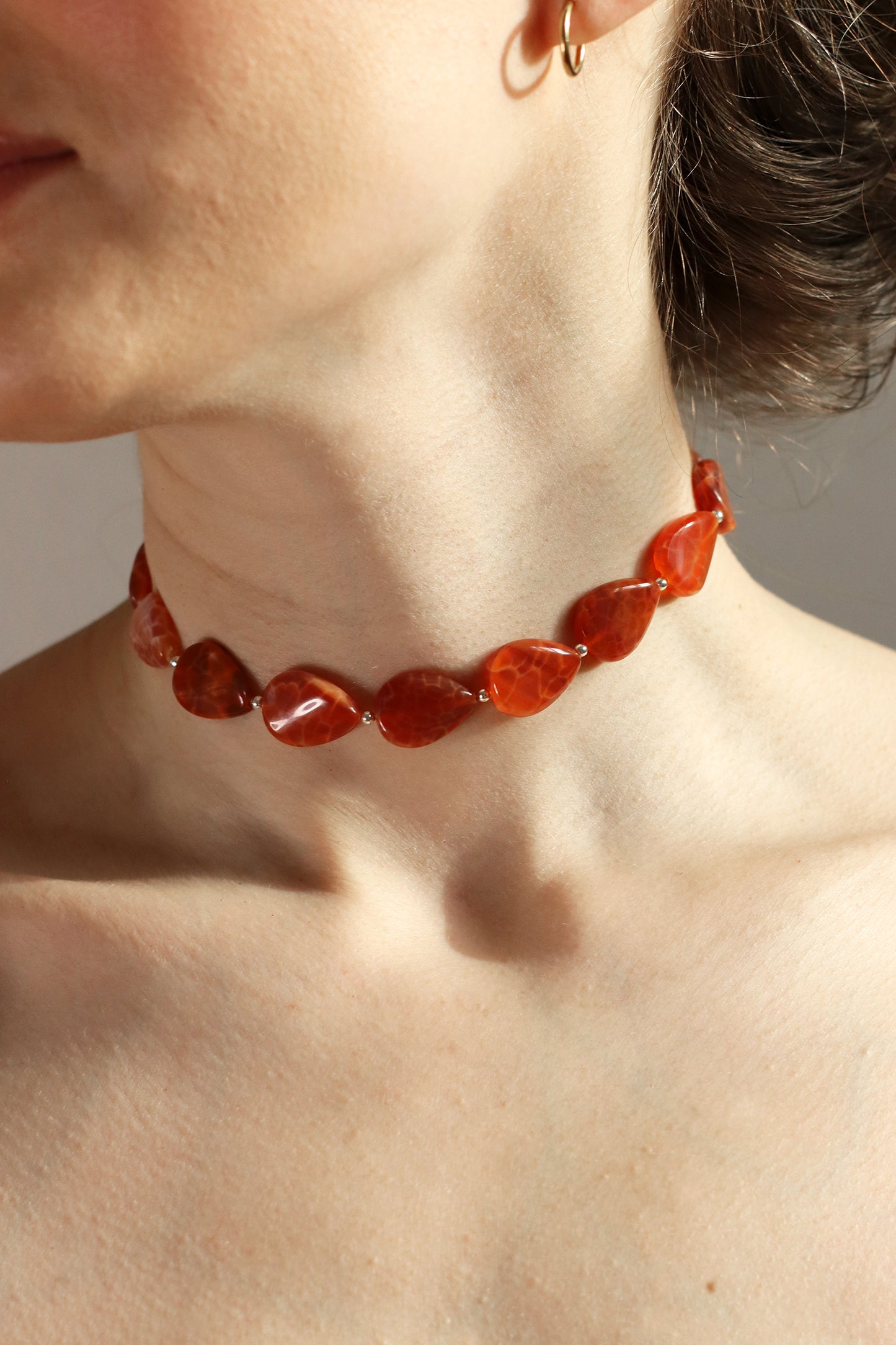 AGNI | Edelstein-Choker mit Achat-Tropfen