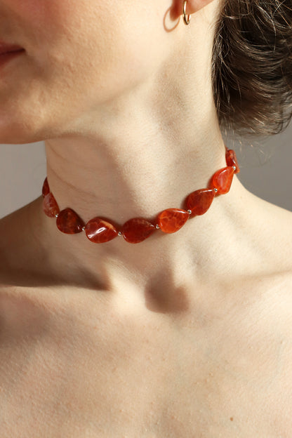 AGNI | Edelstein-Choker mit Achat-Tropfen