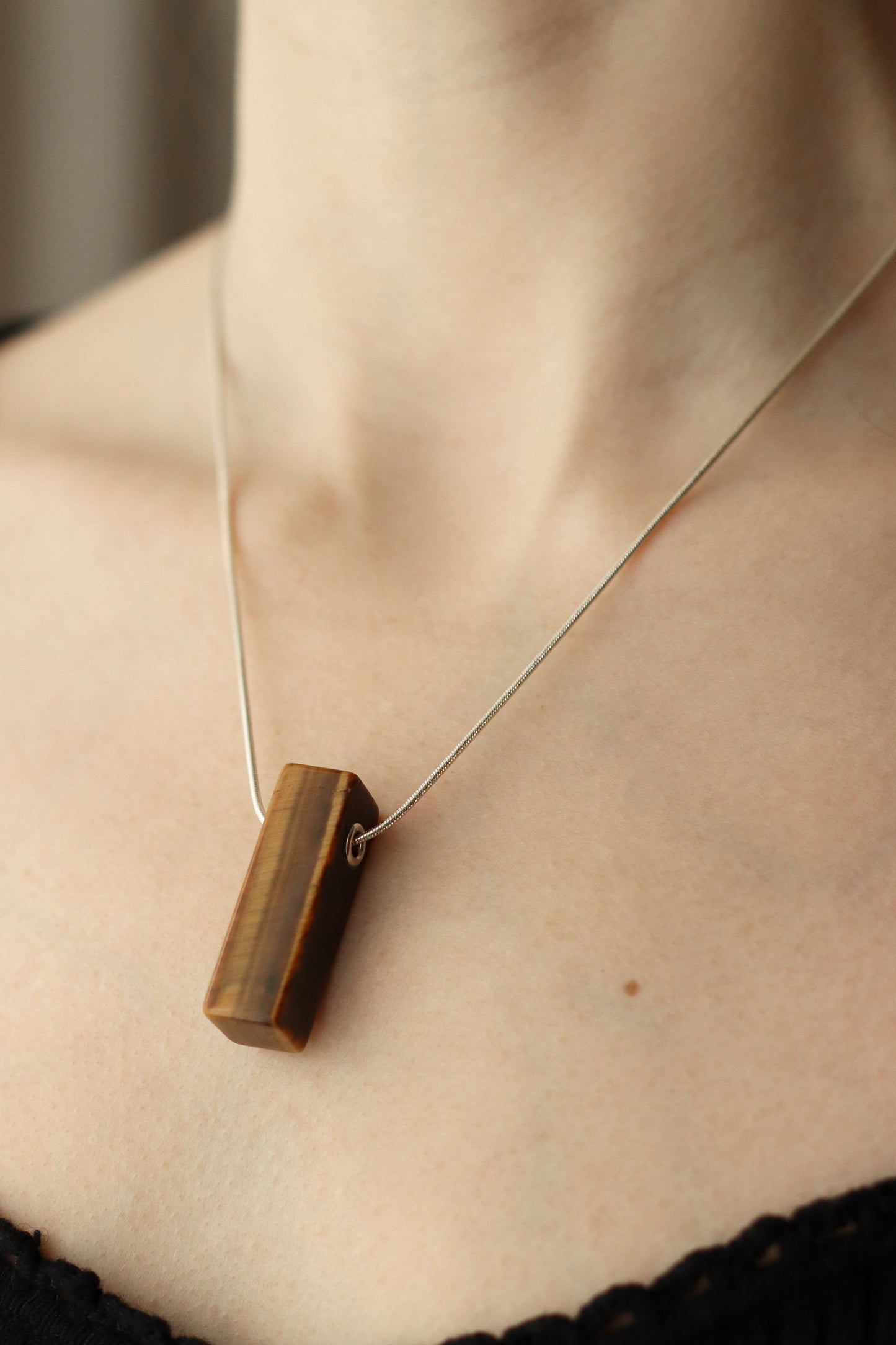 Anhänger aus Tigerauge