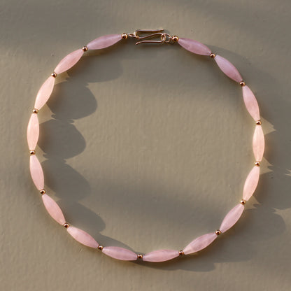 La Vie en Rose | Edelsteinkette mit Rosenquarz
