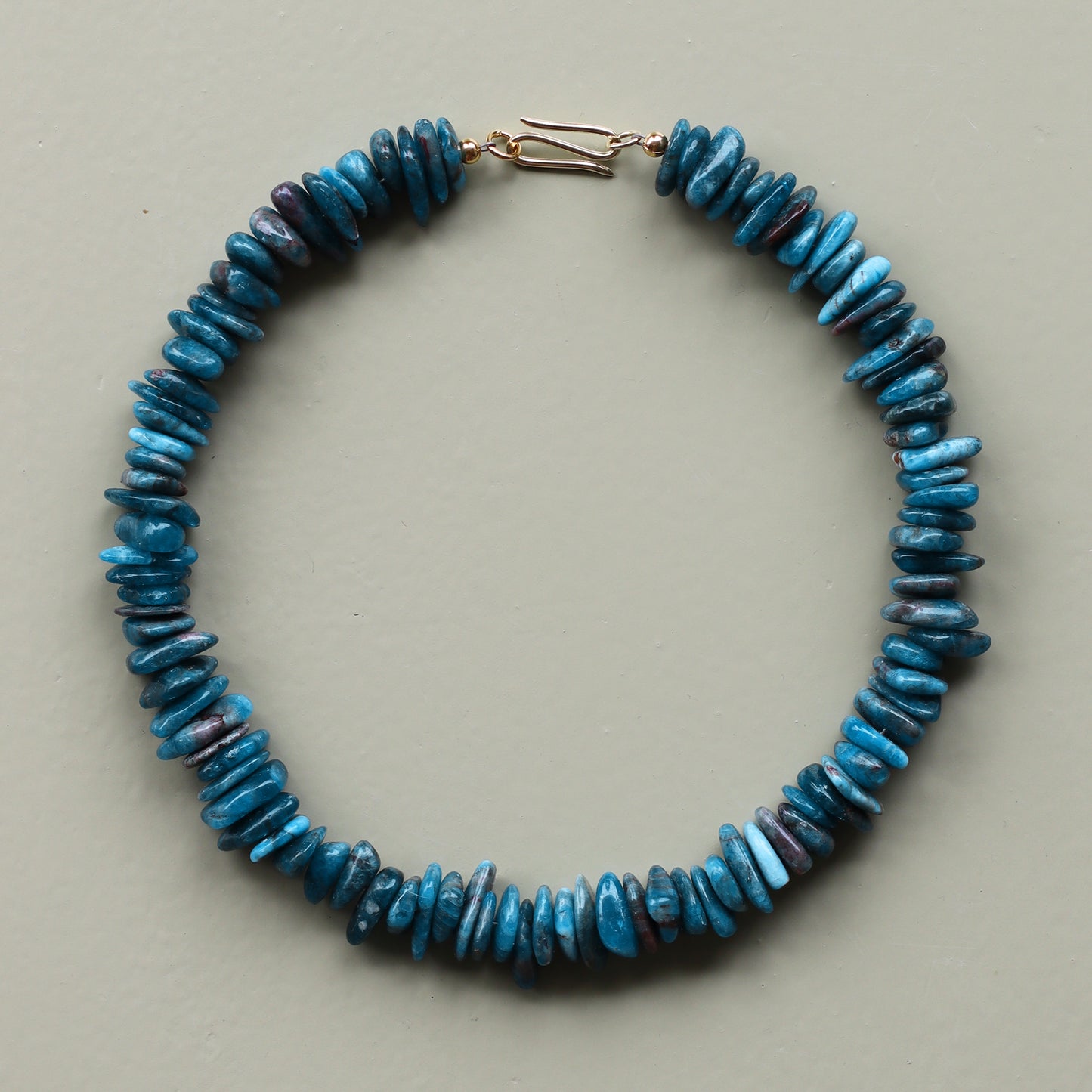 Deep Blue | Edelsteinkette mit Apatit