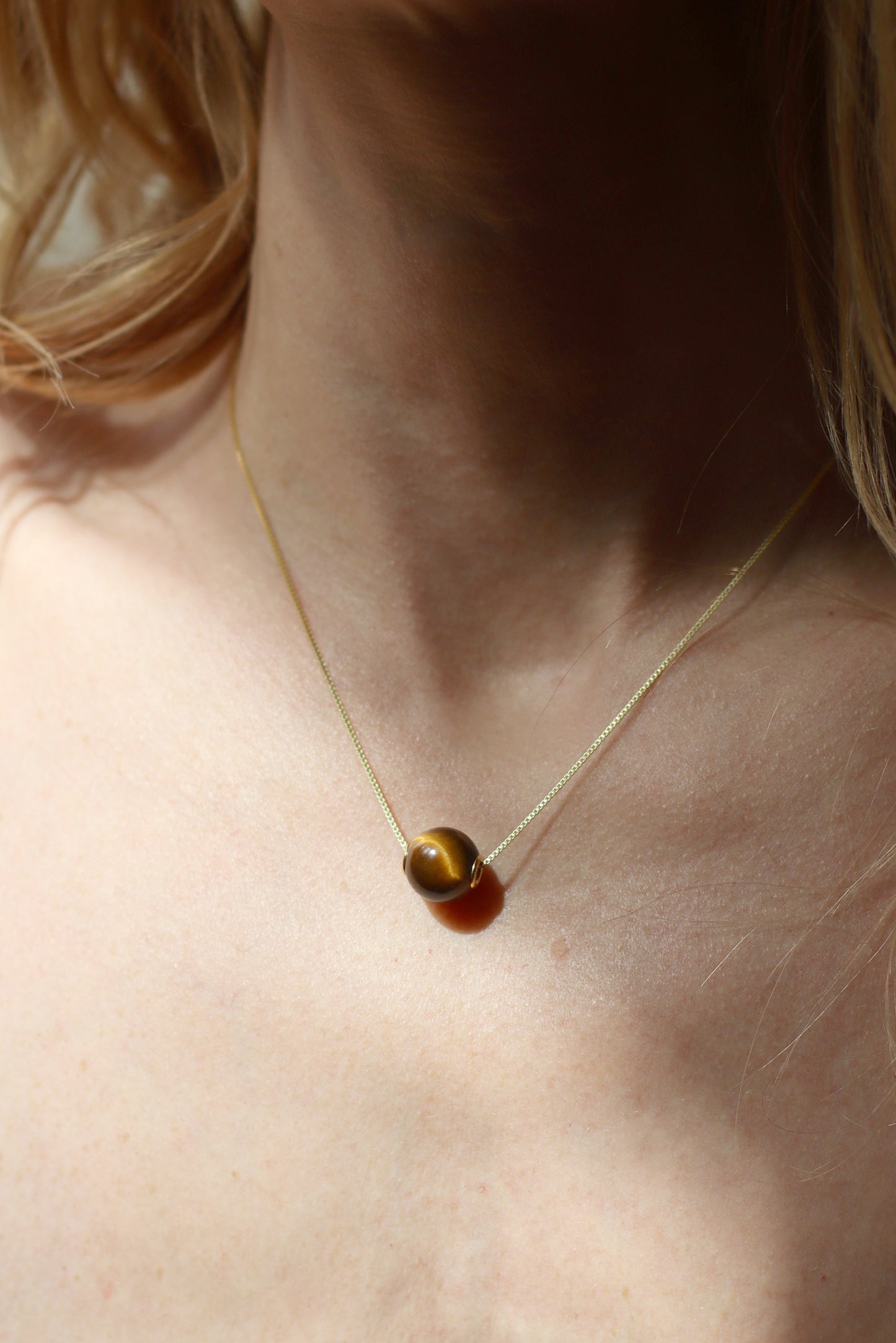 Kugelanhänger aus diversen Edelsteinen